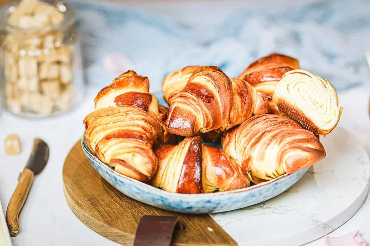 No-Fold Croissants (Magic Method)